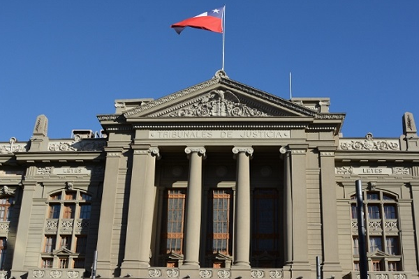 
      Corte Suprema confirma fallo del tribunal ambiental de Santiago que rechazó costrucción de proyecto. 
. 
